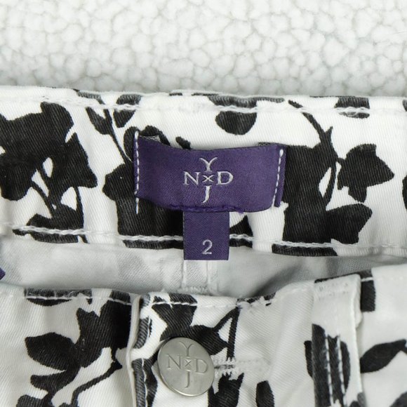 NYDJ Not Your Daughters Jeans Womens 2 White Black All Over Print Ankle Skinny - Picture 9 of 11
